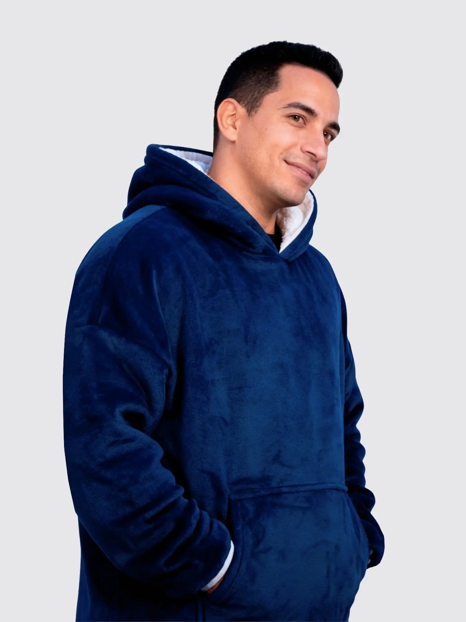 Buzo Gigante Azul Noche