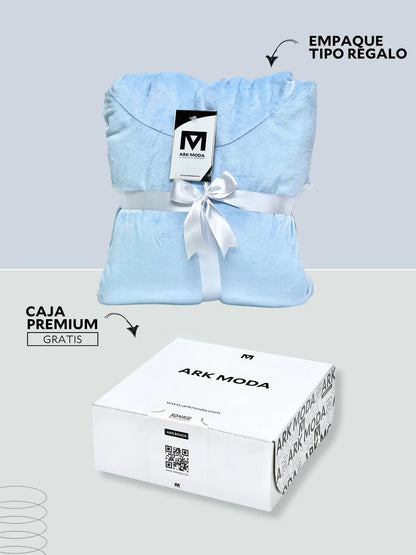 Buzo Gigante Azul Claro