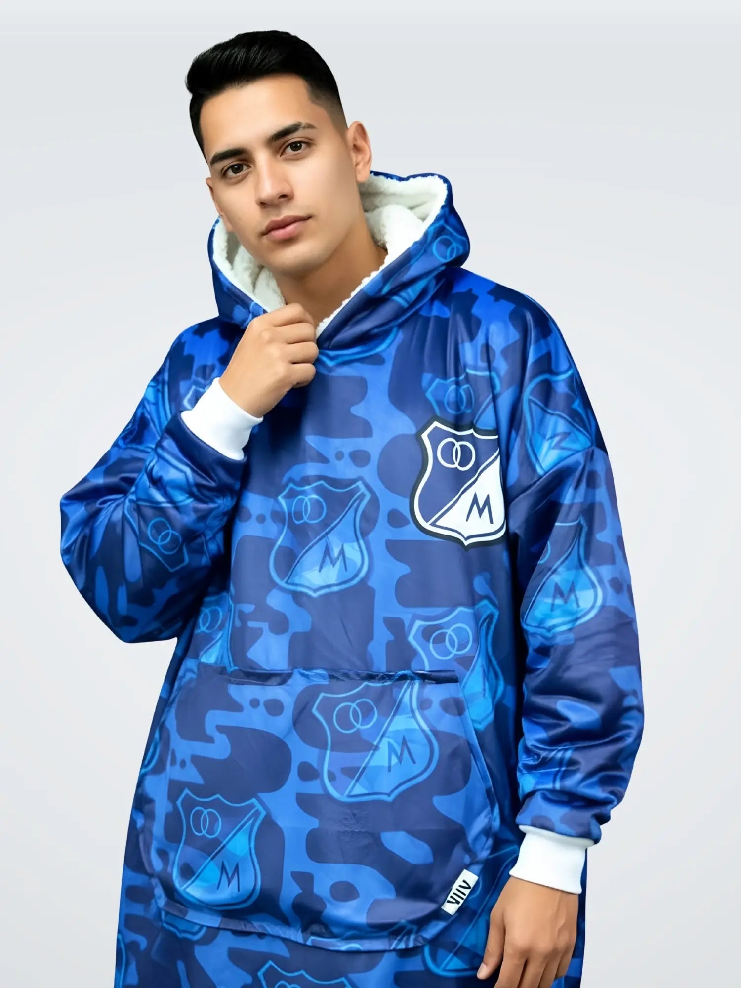 Buzo Gigante Millonarios